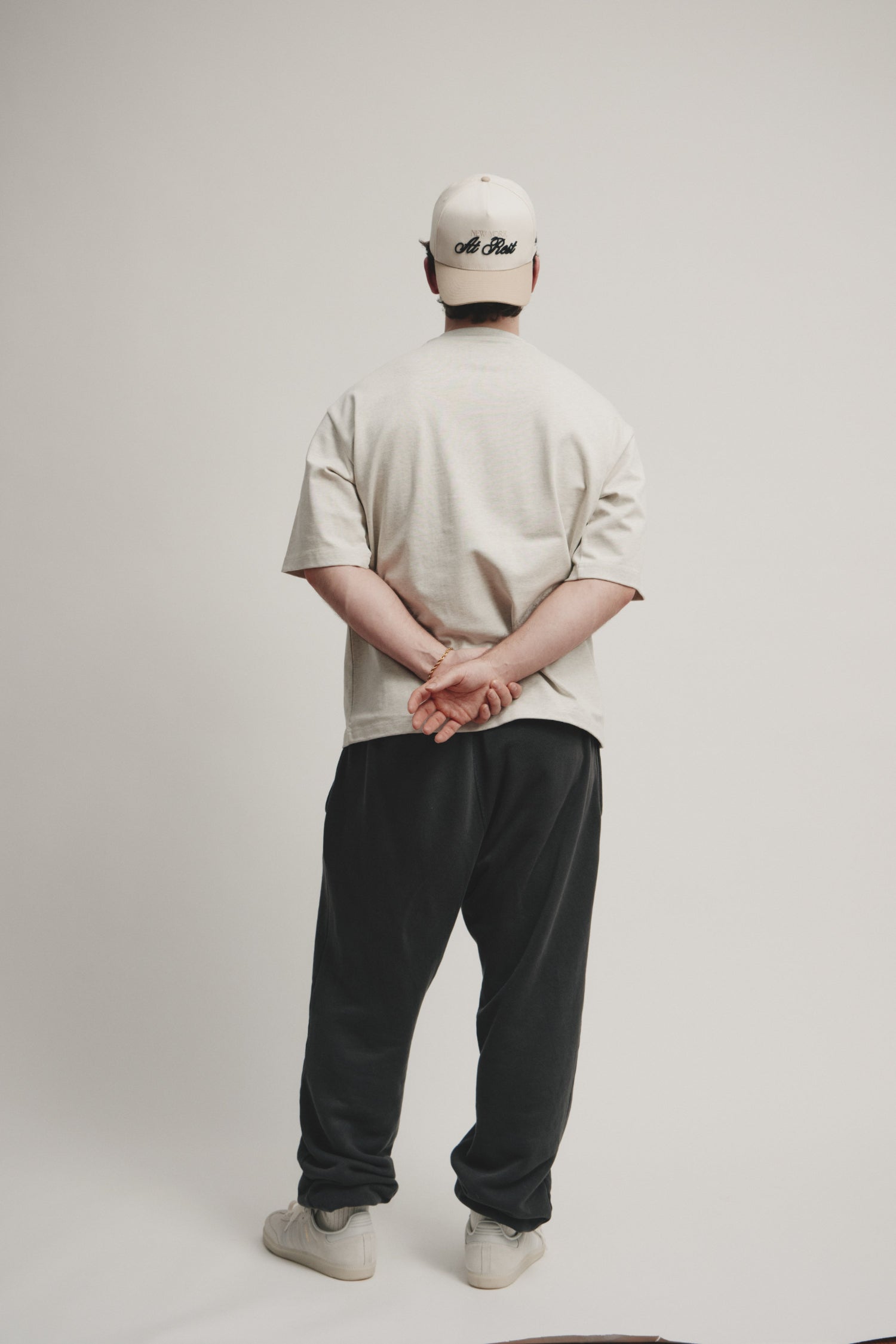 New York at Rest Hat (Tan)